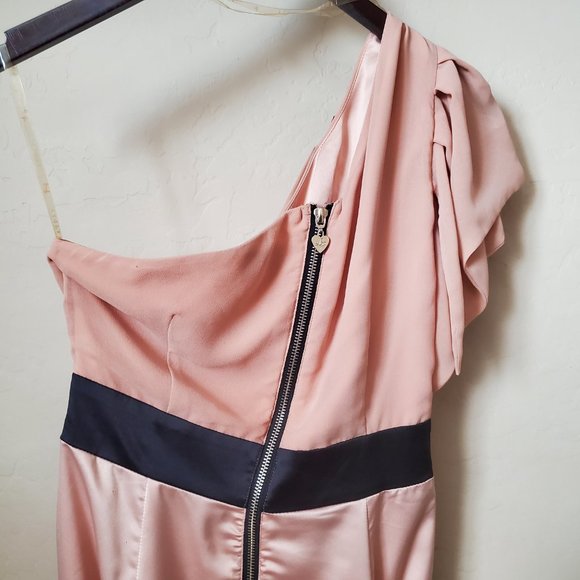 Lipsy London One Shoulder Beaded Details Dress - Picture 8 of 16